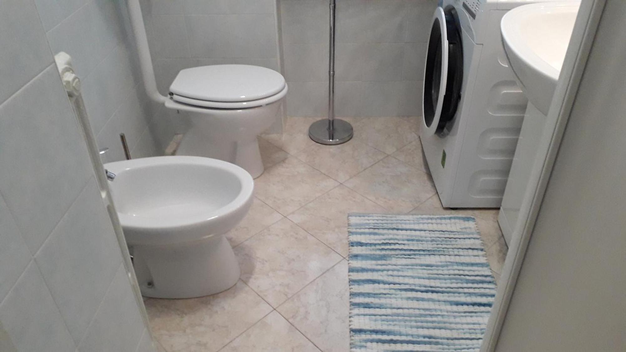 Alesa Apartament ヴェルチェッリ エクステリア 写真