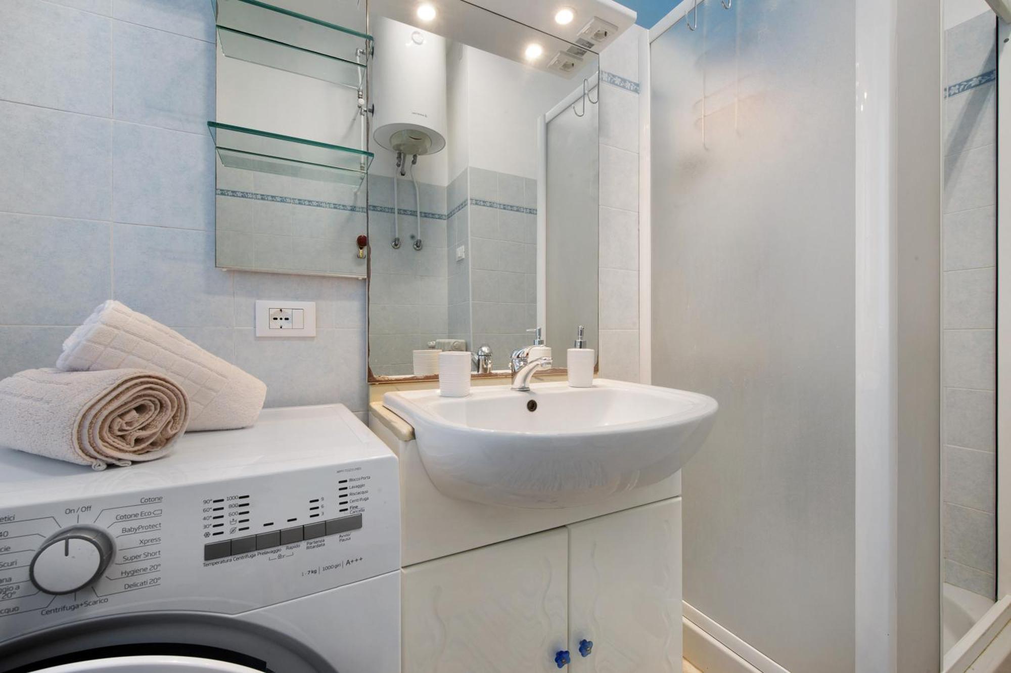 Alesa Apartament ヴェルチェッリ エクステリア 写真